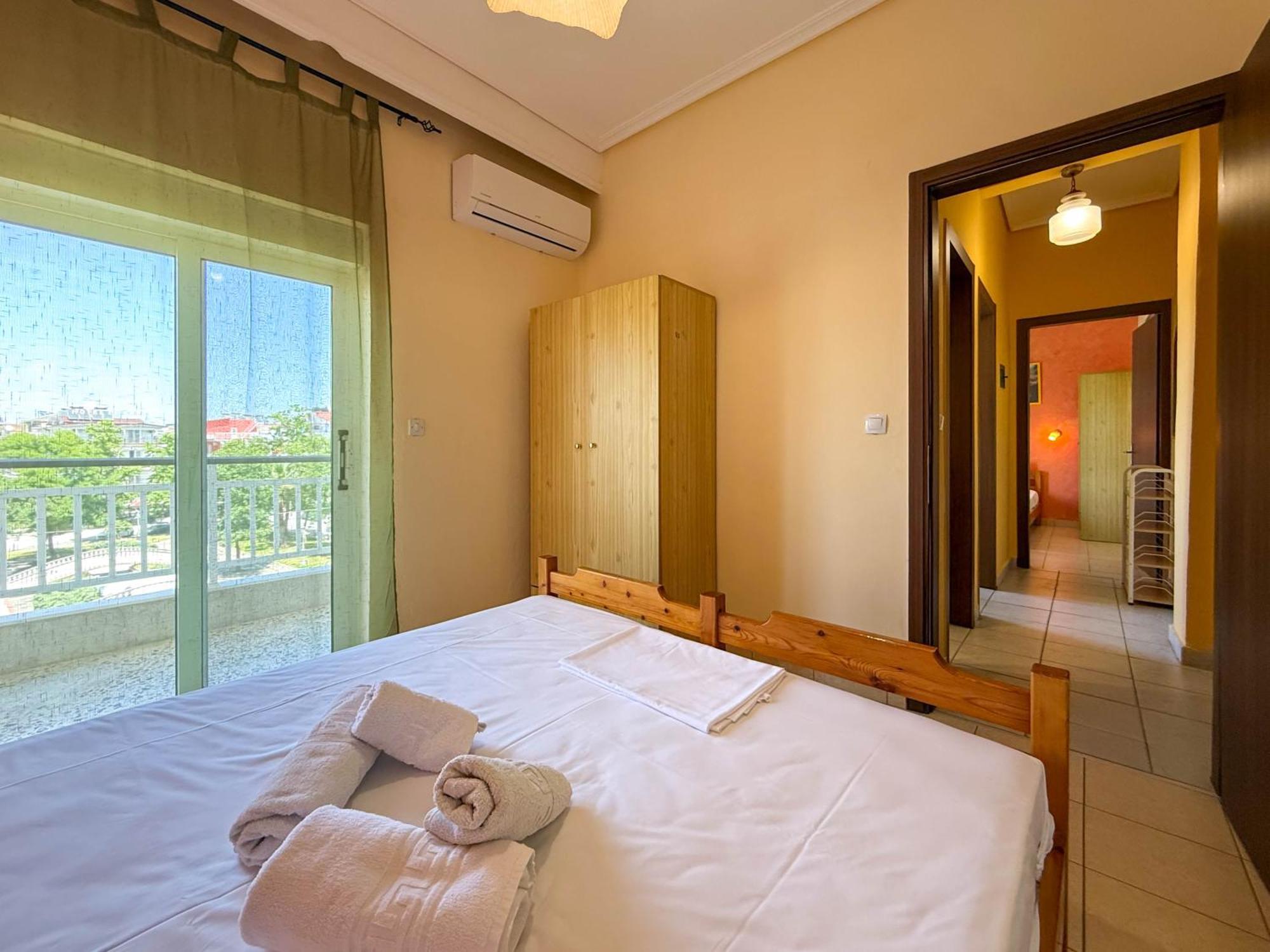 Haus Olymp Apartment Paralia Katerinis Exterior photo